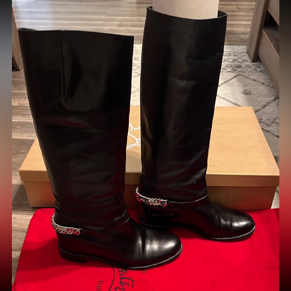 Christian Louboutin Black Boots cate boot flat - Picture 3 of 12